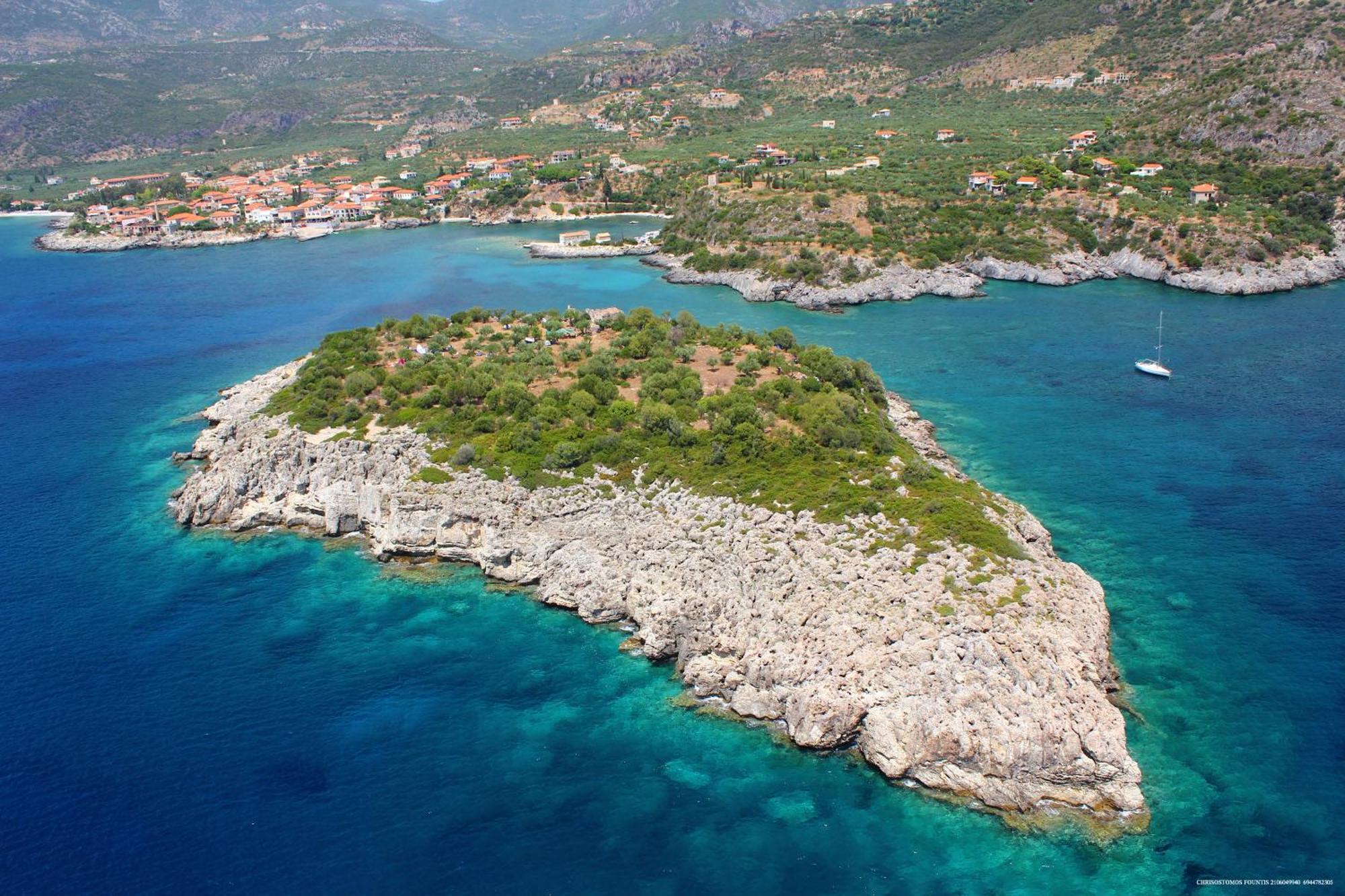 Notos Hotel Kardamili Exteriér fotografie