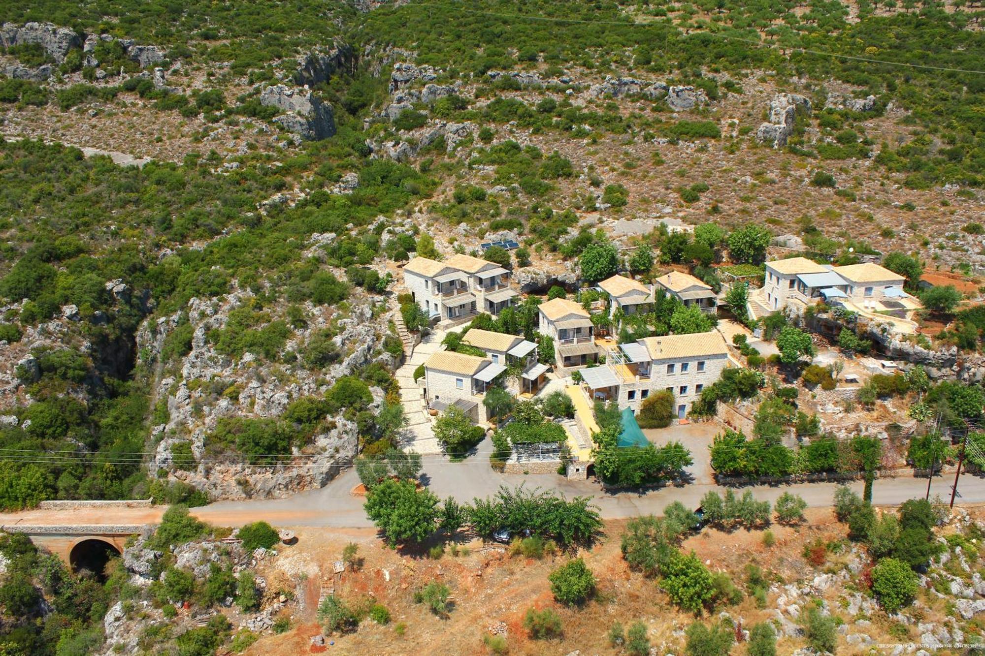 Notos Hotel Kardamili Exteriér fotografie